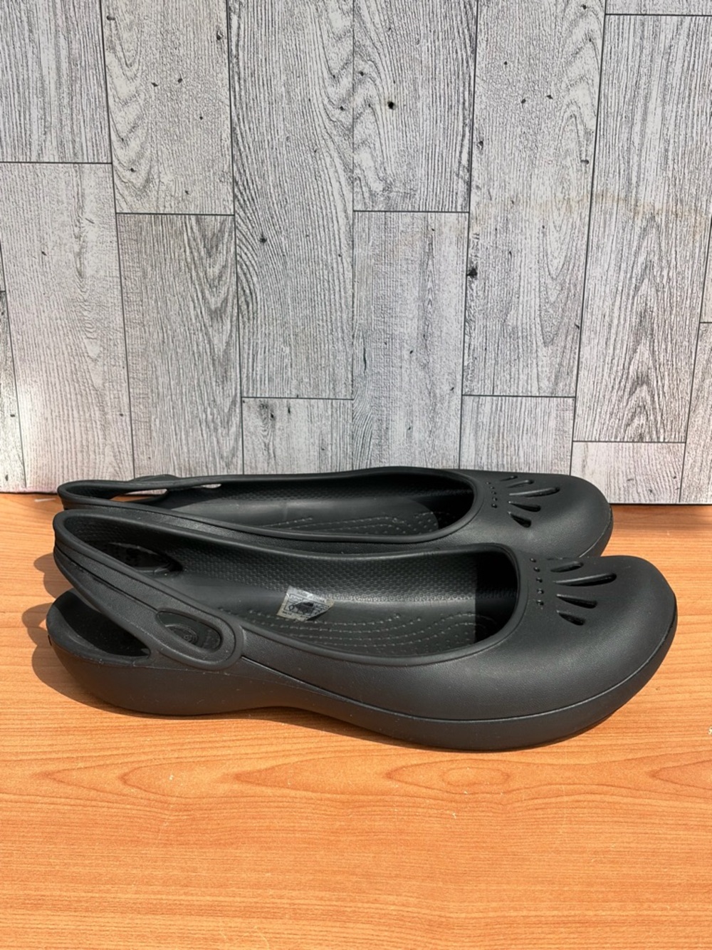 Crocs Kadee Slingback slip on Flats Black Women’s 7